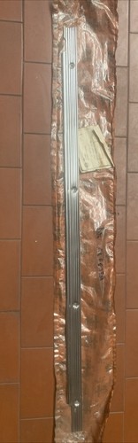 Profilo battitacco cromato